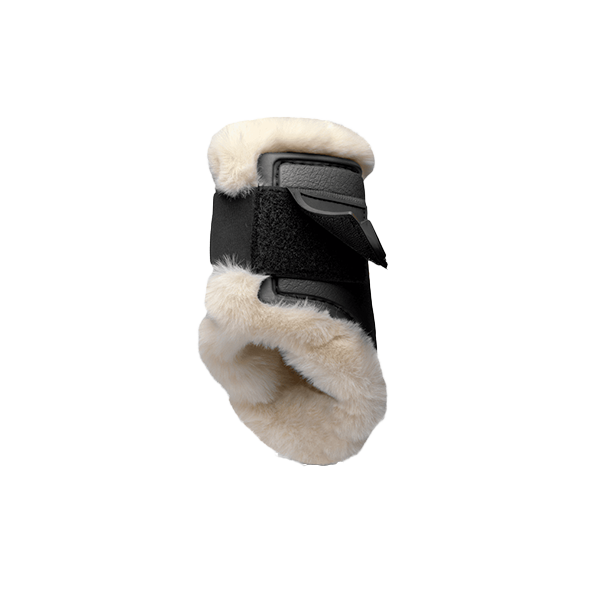 Gatusos Deluxe Protection Bakskydd 2-Pack är bakskydd för din häst med lyxigt syntetiskt fårskinn. Bakskydden erbjuder en enastående hållbarhet och lätthet!