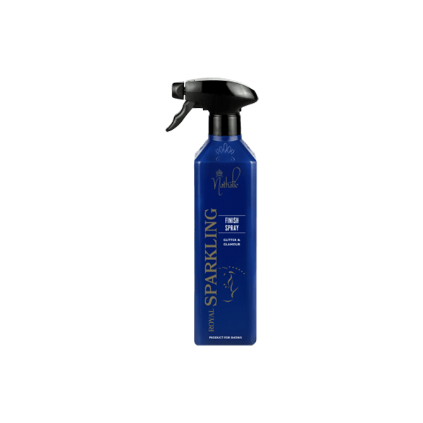 Nathalie Royal Sparkling Finish Spray 500 ml är en glitterspray som är perfekt för din hästs päls, man och svans! Ge din häst en extraordinär glans!