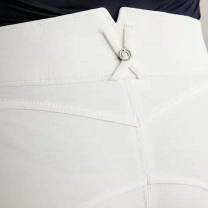 Montar Megan Highwaist Ridbyxor Curve är en bästsäljande favorit bland ryttare. Ridbyxorna är designade för att kombinera elegans, funktion och komfort i varje detalj! 