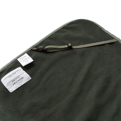 Jacson Barbro hundtäcke är till din fyrbenta följeslagare som förtjänar det bästa, och Jacsons vattentäta hundtäcke är precis det!