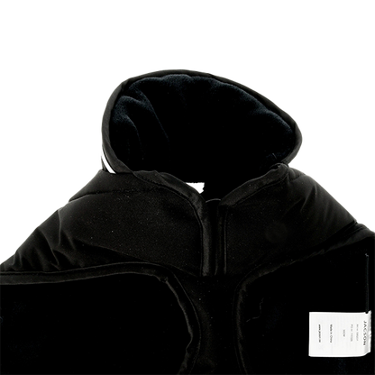 Jacson Sonja Hundtäcke är ett funktionellt och stilrent vinterhundtäcke som ger din hund optimal värme, komfort och skydd under kalla och blöta dagar!