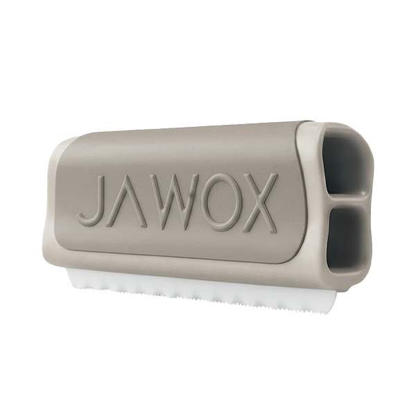 Jaywox Shedding Tool är utvecklad för att avlägsna lös päls, underull, mjäll och smuts samt för att stärka djurets naturliga egenskaper!