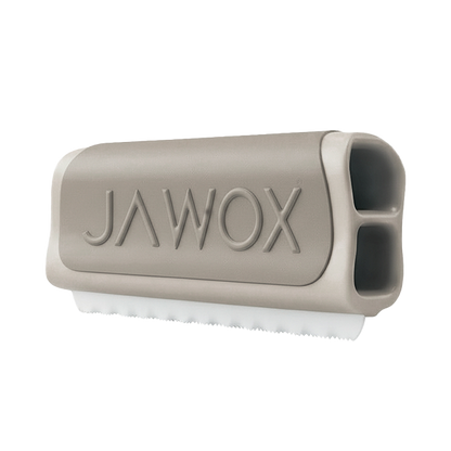 Jaywox Shedding Tool är utvecklad för att avlägsna lös päls, underull, mjäll och smuts samt för att stärka djurets naturliga egenskaper!