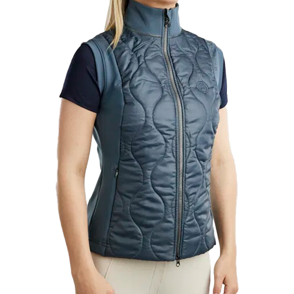 Montar MoMary Bodywarmer är designad för ryttaren som söker en mångsidig och elegant väst som kombinerar stil, komfort och funktionalitet!