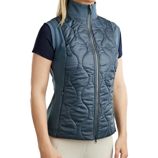 Montar MoMary Bodywarmer är designad för ryttaren som söker en mångsidig och elegant väst som kombinerar stil, komfort och funktionalitet!
