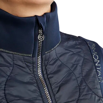 Montar MoMary Bodywarmer är designad för ryttaren som söker en mångsidig och elegant väst som kombinerar stil, komfort och funktionalitet!