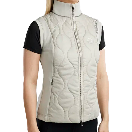 Montar MoMary Bodywarmer är designad för ryttaren som söker en mångsidig och elegant väst som kombinerar stil, komfort och funktionalitet!