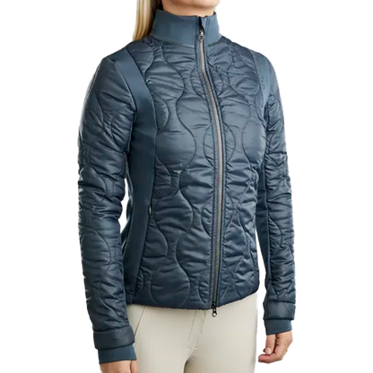 Montar MoMary Jacket är designad för ryttaren som söker en mångsidig och elegant jacka som kombinerar stil, komfort och funktionalitet!