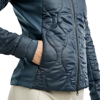 Montar MoMary Jacket är designad för ryttaren som söker en mångsidig och elegant jacka som kombinerar stil, komfort och funktionalitet!