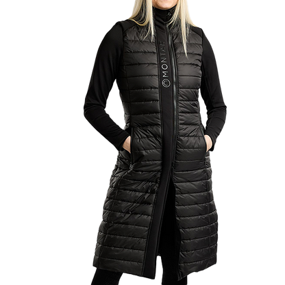 Montar Emma Jacka är en lång version av vår bästsäljare Emma Quilt jackan, som är en elegant och funktionell ridjacka som kombinerar stil och komfort!